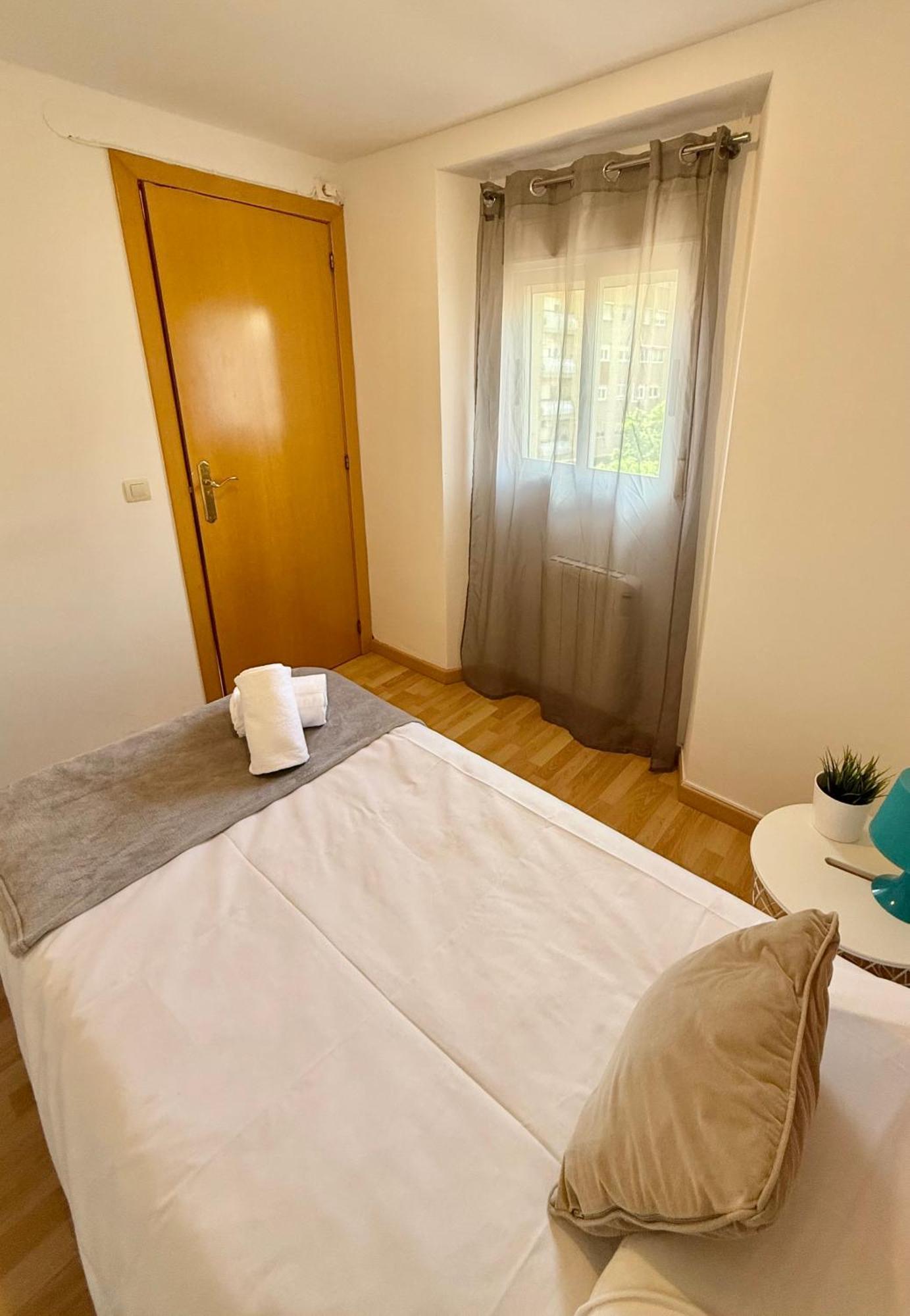 Apartamento Ramon Pignatelli Zaragoza Exteriör bild